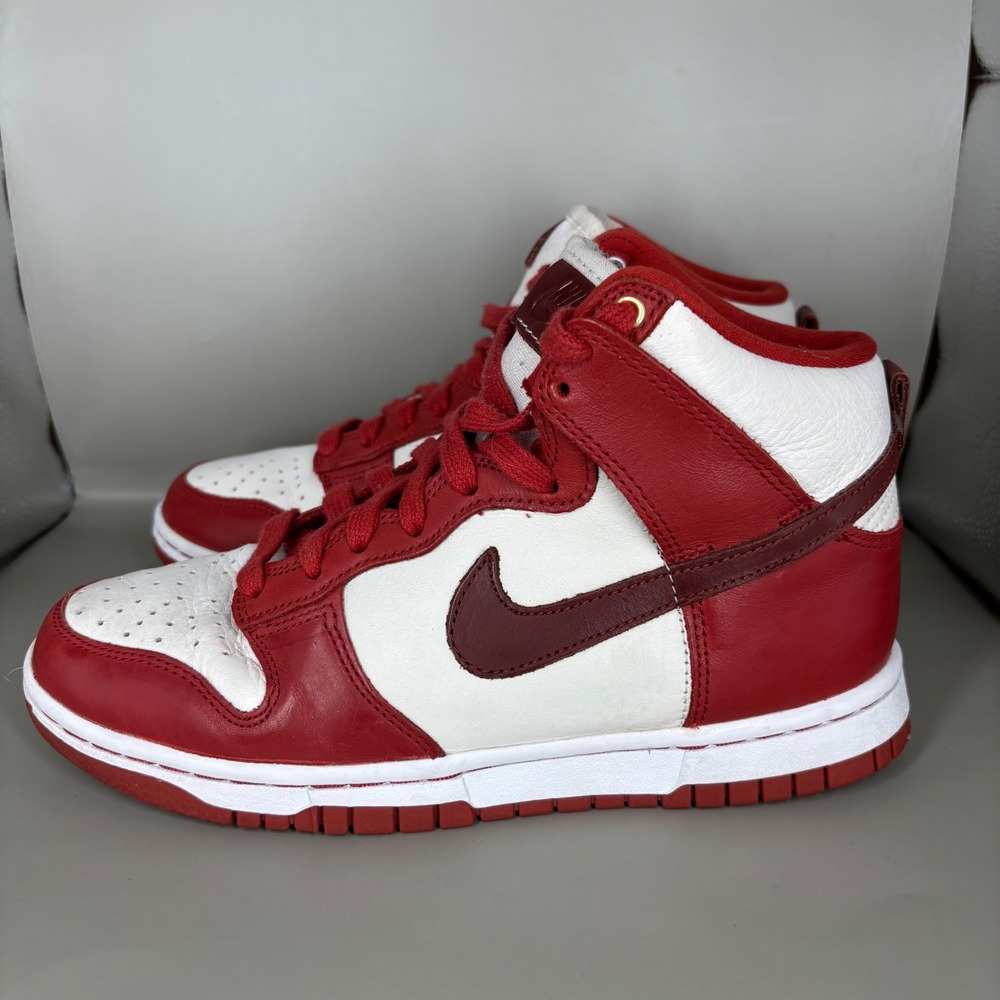 Nike Dunk High Team Red White Sneakers DX0346-600 women's 6 - Picture 3 of 7